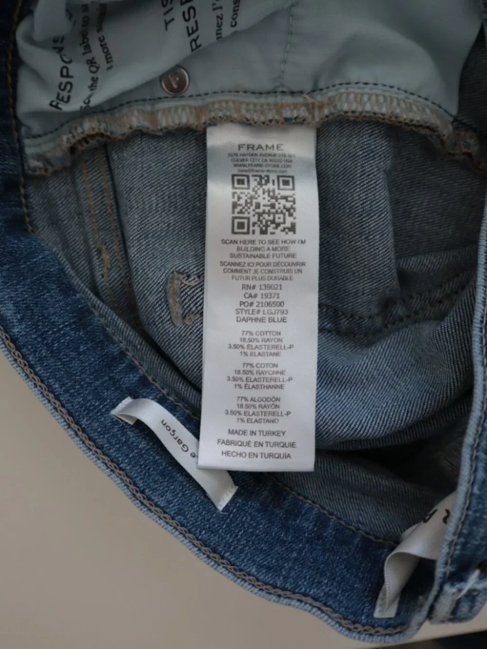 FRAME Le Garcon Jeans in Daphne Blue | 27 - Picture 6 of 7